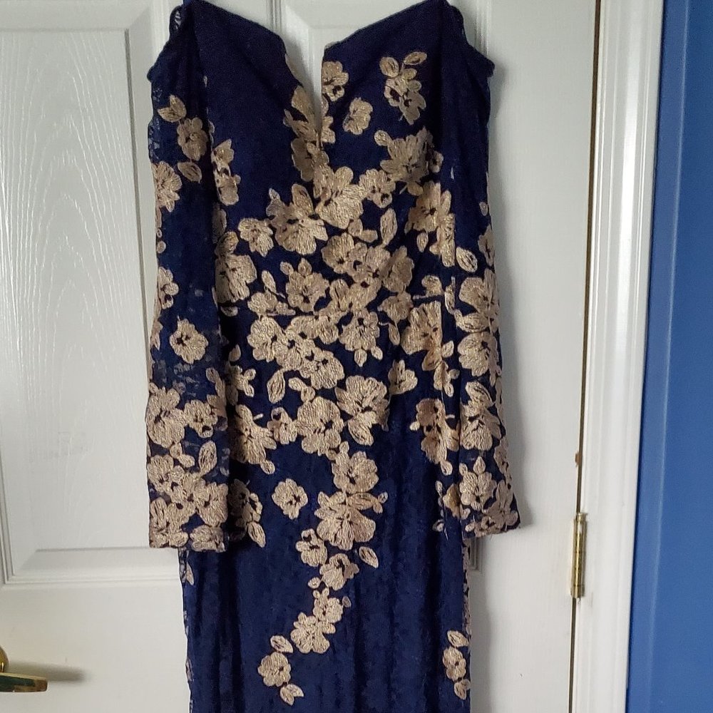 Evening gown with gold embroidery